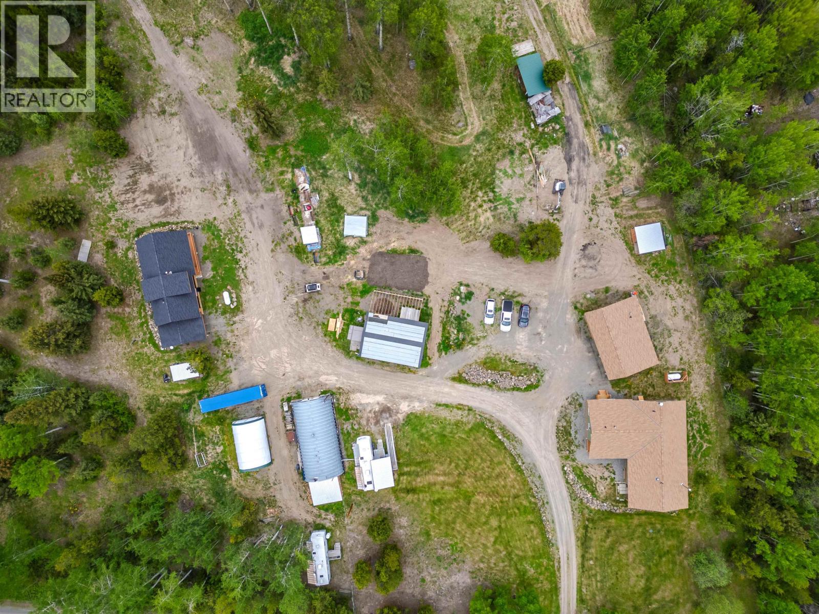 5606 Little Fort 24 Highway, Lone Butte, British Columbia  V0K 2E2 - Photo 6 - R3087134