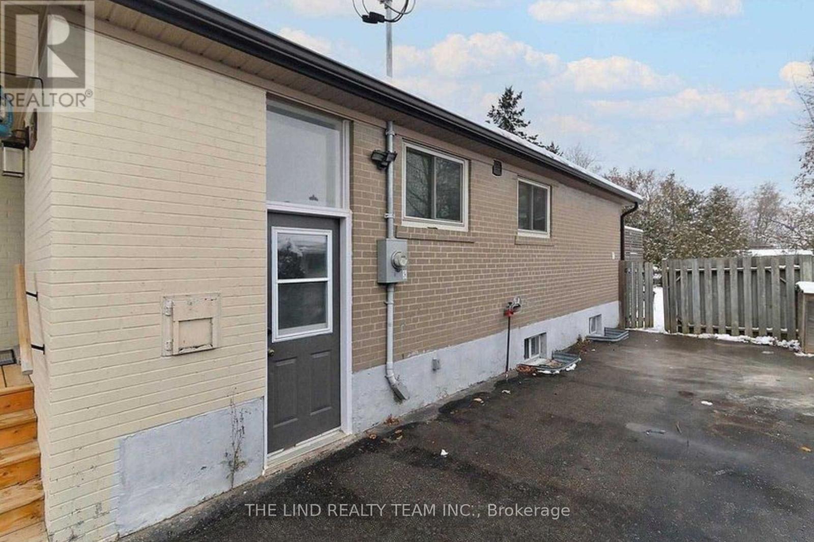 78 Richardson Drive, Aurora, Ontario  L4G 1Z3 - Photo 23 - N12763148