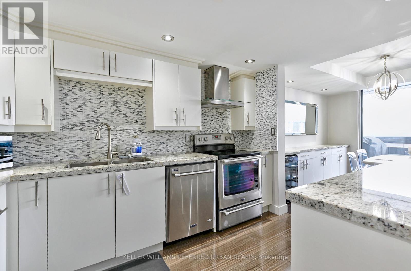 1411 - 11 Wincott Drive, Toronto, Ontario  M9R 2R9 - Photo 12 - W12763342