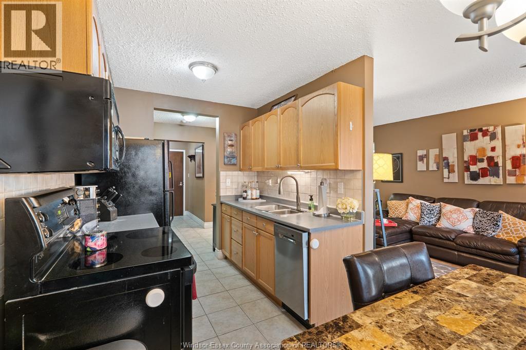 120 Pickering Unit# 205, Amherstburg, Ontario  N9V 3N3 - Photo 24 - 26002714