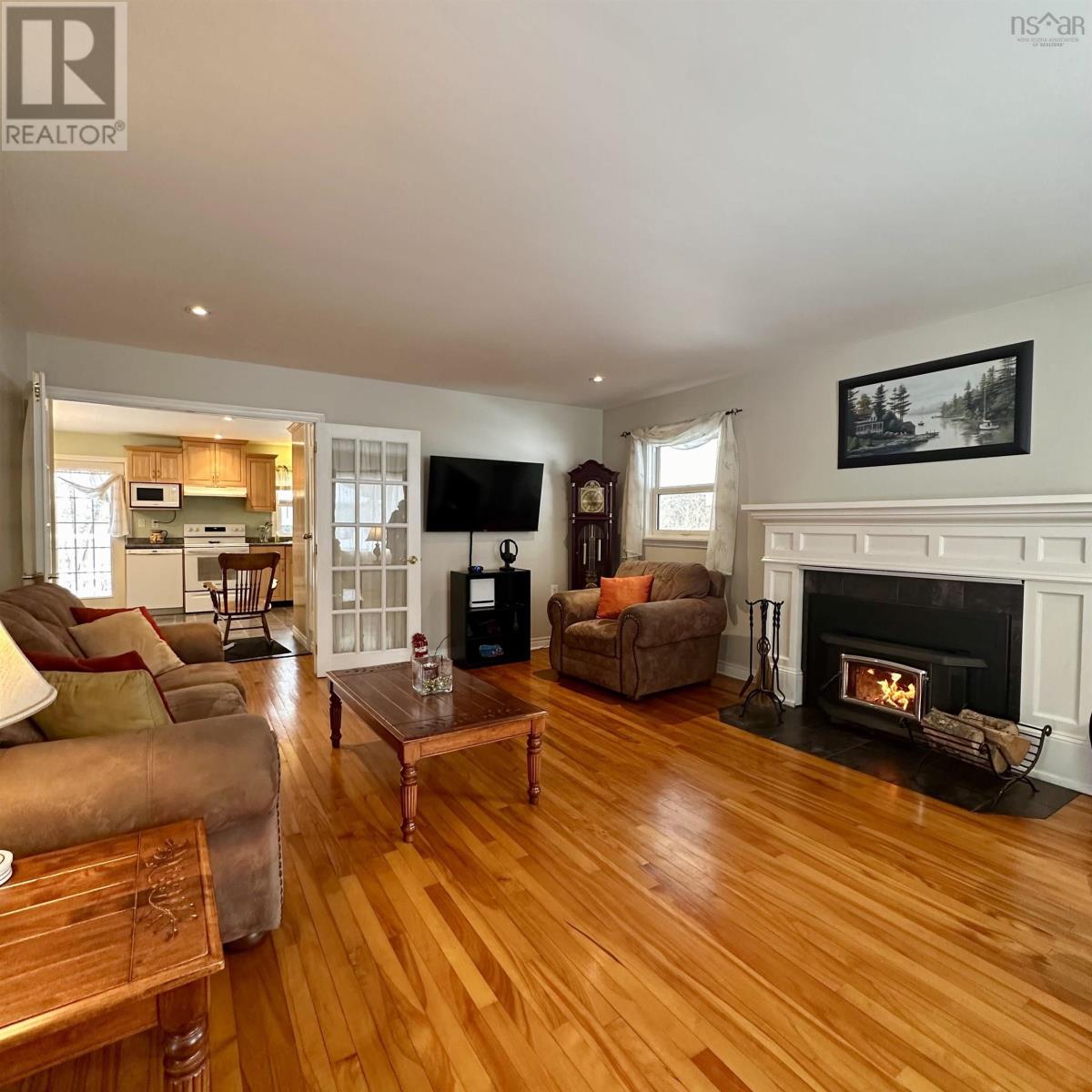 213 Alexandra Avenue, Bridgewater, Nova Scotia  B4V 1H7 - Photo 8 - 202602204