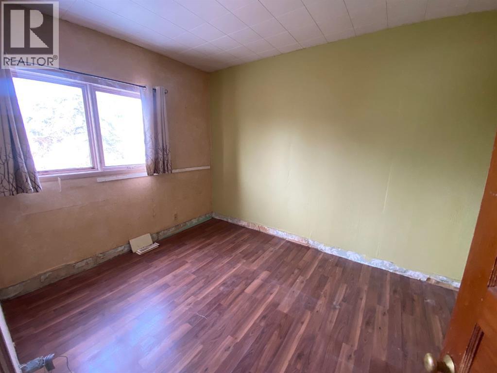 221 2 Ave E Avenue, Hanna, Alberta  T0J 1P0 - Photo 15 - A2223895