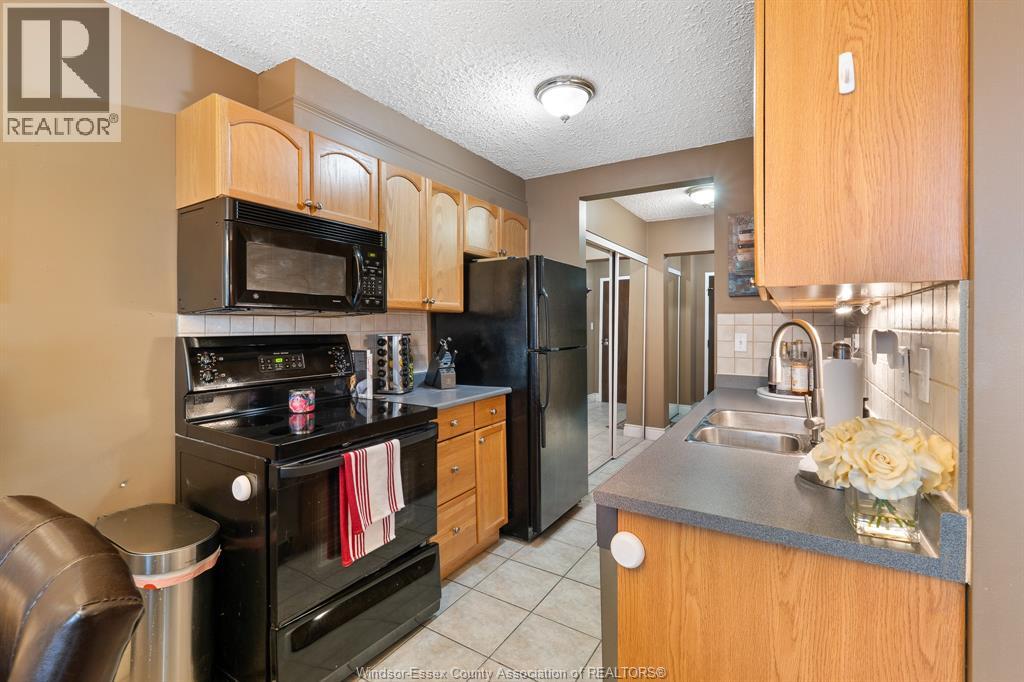 120 Pickering Unit# 205, Amherstburg, Ontario  N9V 3N3 - Photo 25 - 26002713