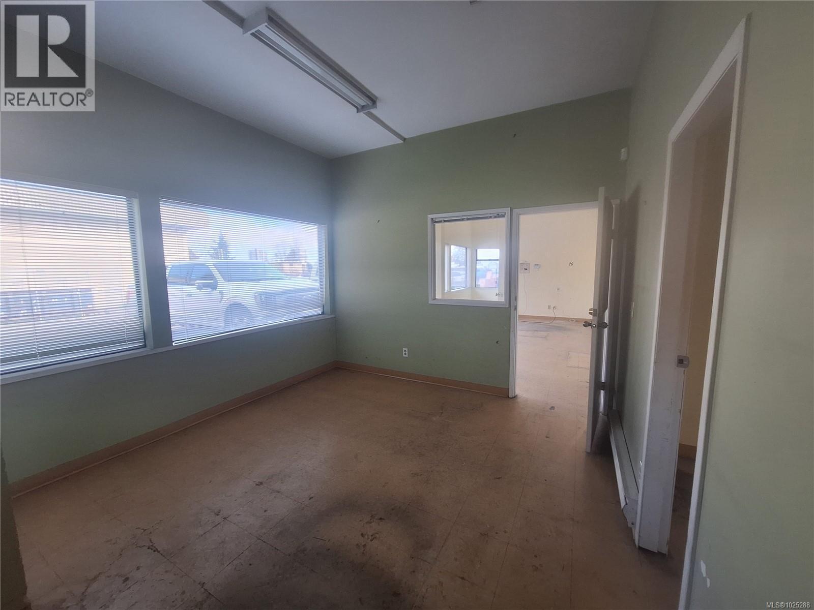 C 690 Comox Rd, Nanaimo, British Columbia V9R 3J3 - Photo 5 - 1025288