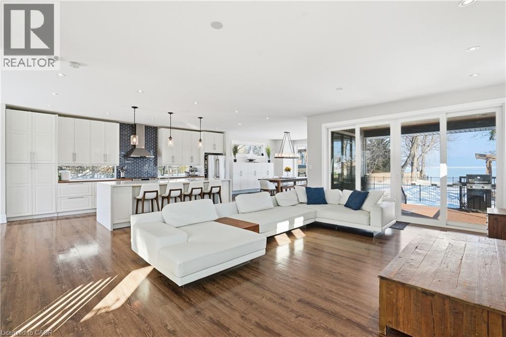 20 Lakeshore Drive, Stoney Creek, Ontario  L8E 5C7 - Photo 6 - 40803385