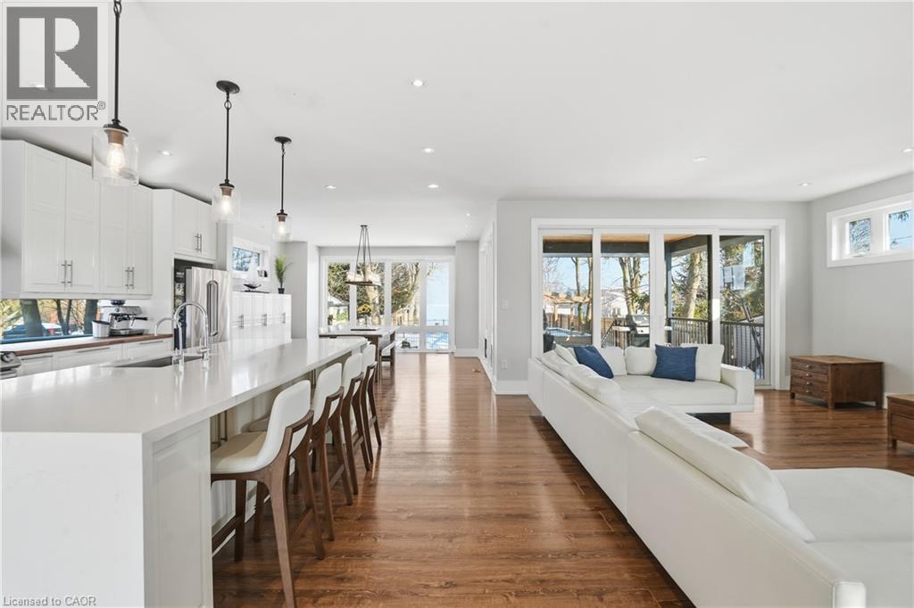 20 Lakeshore Drive, Stoney Creek, Ontario  L8E 5C7 - Photo 8 - 40803385