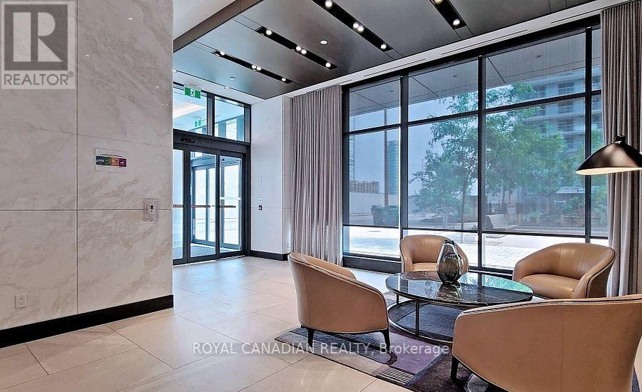 Ph 32 - 1 Edgewater Drive E, Toronto, Ontario  M5A 0L1 - Photo 3 - C12763504