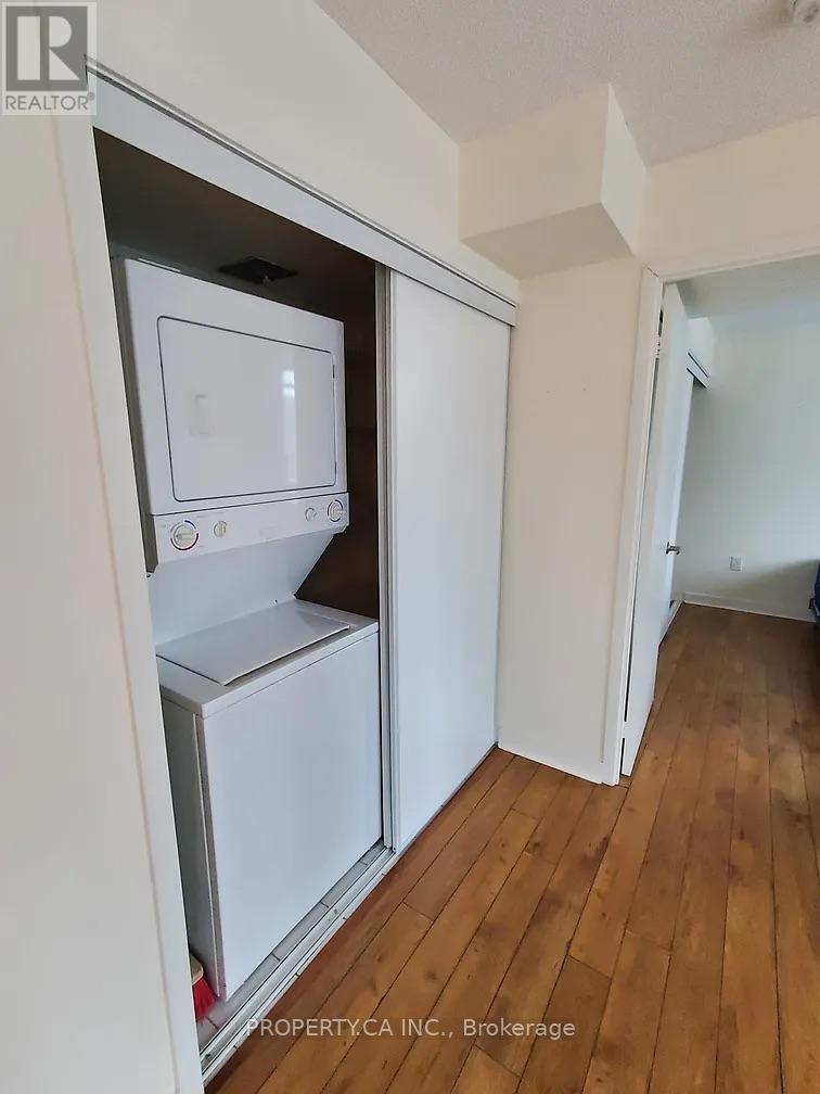 515 - 25 Telegram Mews, Toronto, Ontario  M5V 3Z1 - Photo 11 - C12763534