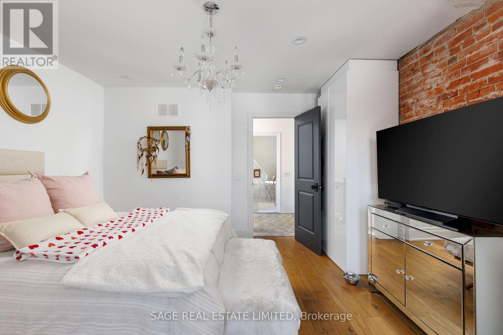 221 Crawford Street, Toronto, Ontario  M6J 2V5 - Photo 33 - C12763600