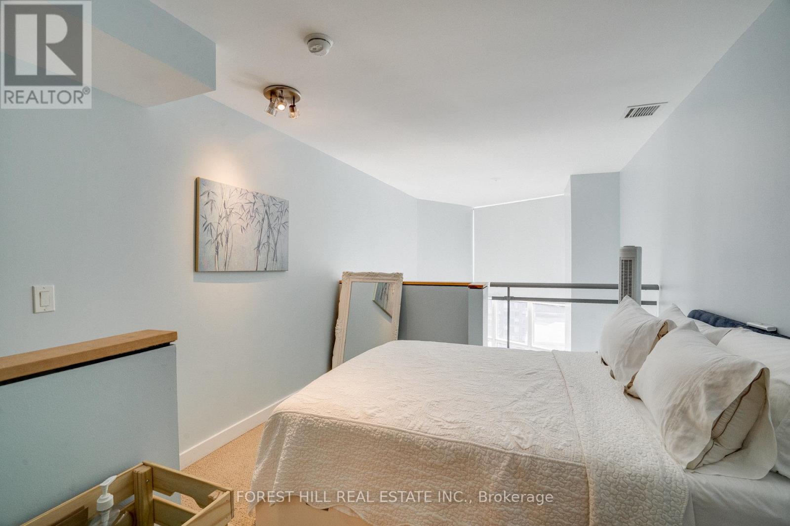 824 - 255 Richmond Street E, Toronto, Ontario  M5A 4T7 - Photo 11 - C12763618