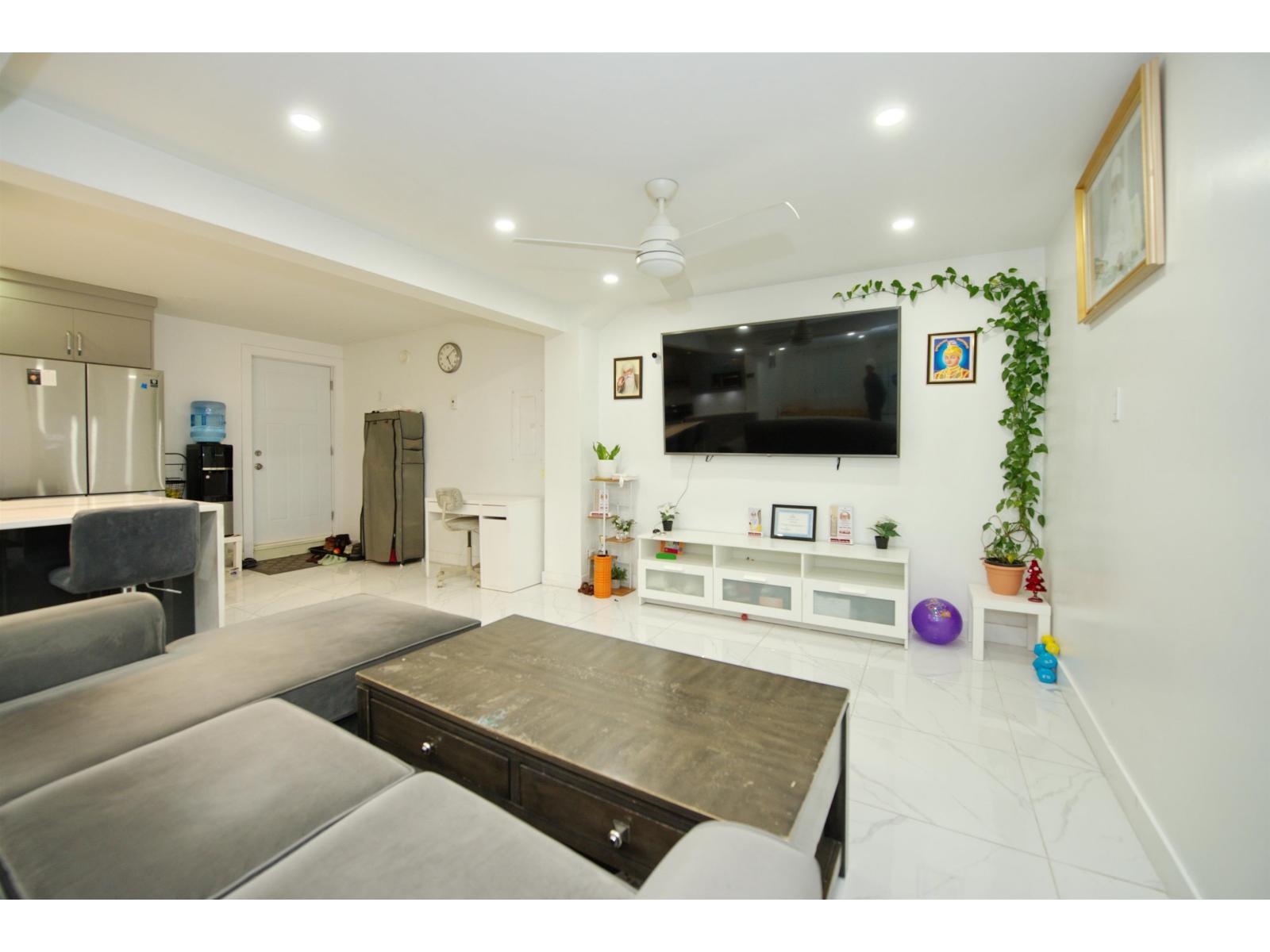 7681 125 Street, Surrey, British Columbia  V3W 7W2 - Photo 13 - R3086834