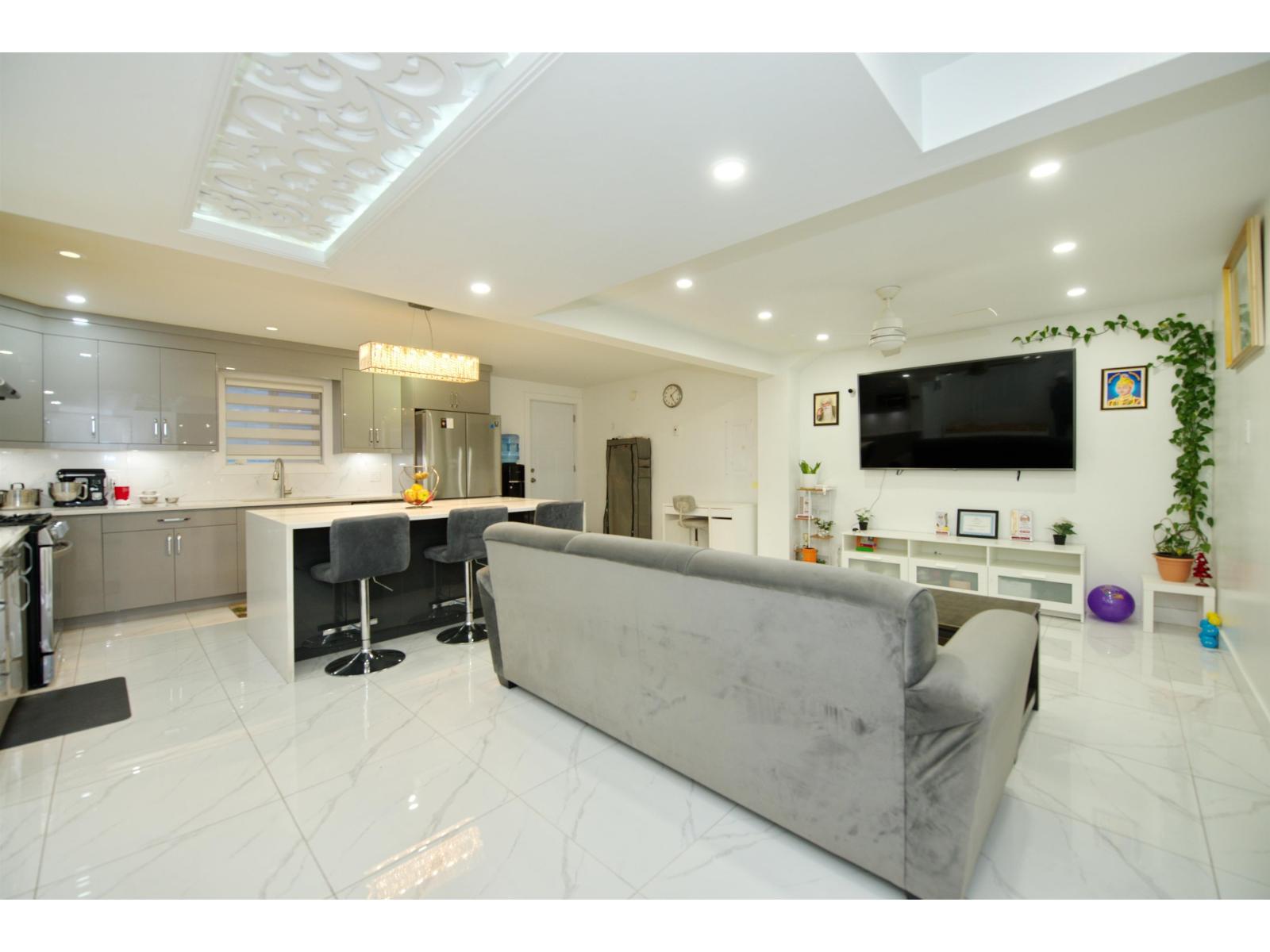 7681 125 Street, Surrey, British Columbia  V3W 7W2 - Photo 12 - R3086834