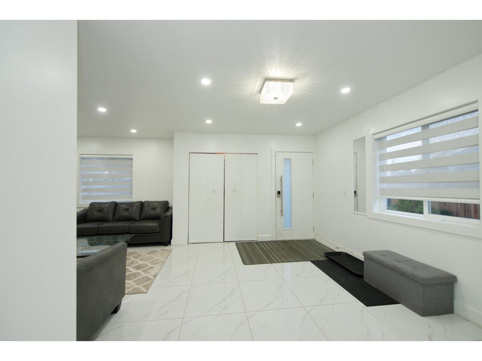 7681 125 Street, Surrey, British Columbia  V3W 7W2 - Photo 5 - R3086834