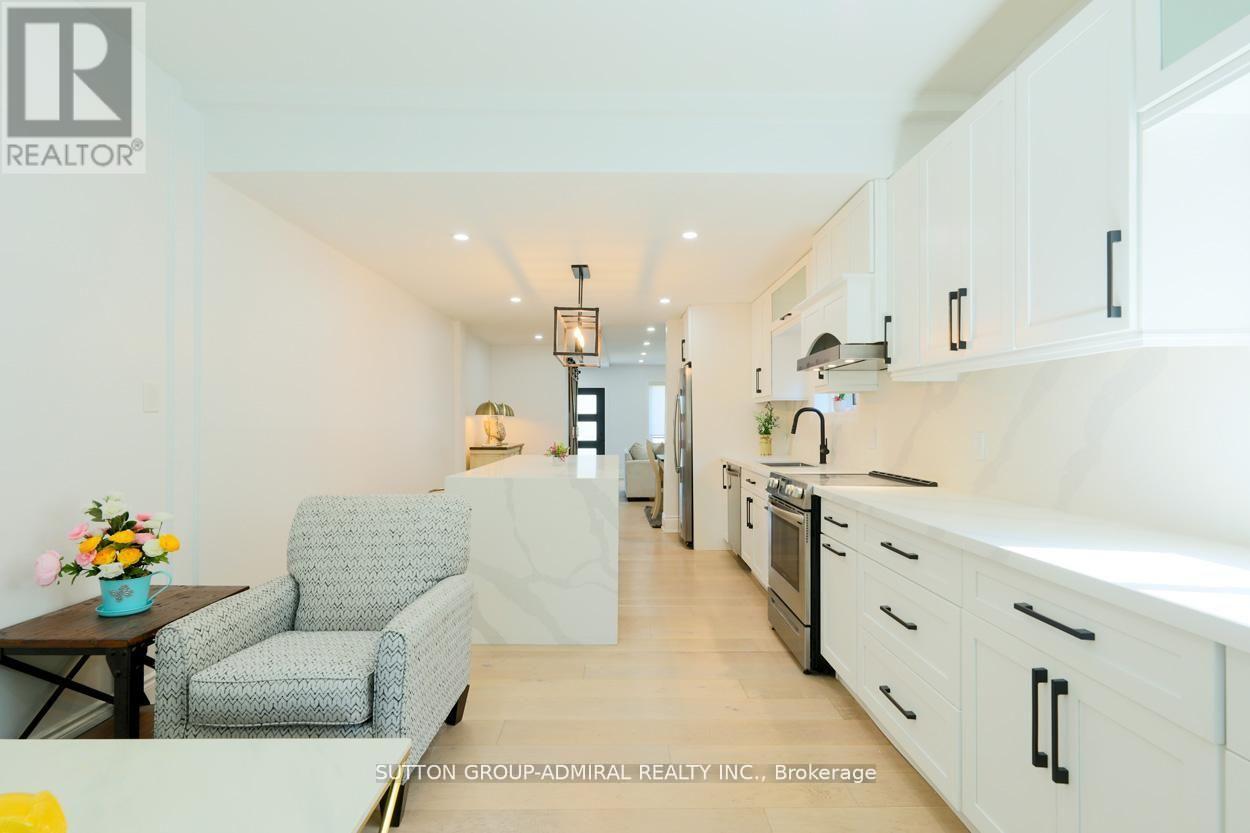 Main & 2nd - 70 Carlaw Avenue, Toronto, Ontario  M4M 2R7 - Photo 23 - E12763488