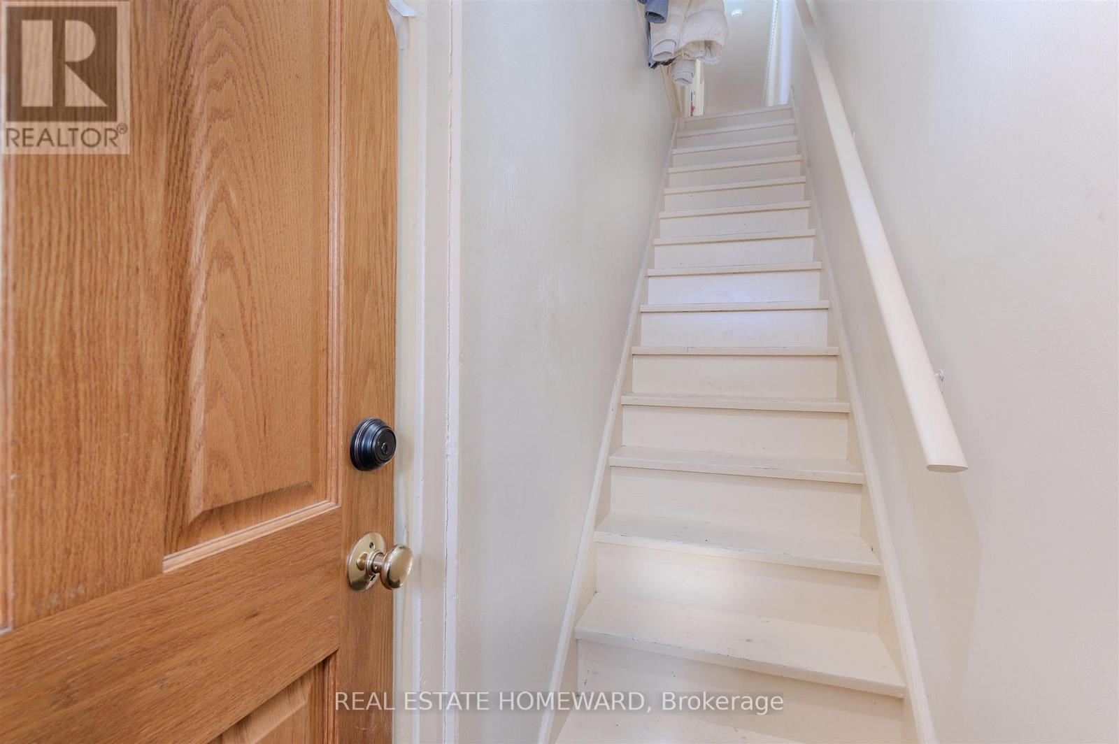 462 & 464 Sammon Avenue, Toronto, Ontario  M4J 2B2 - Photo 22 - E12763528