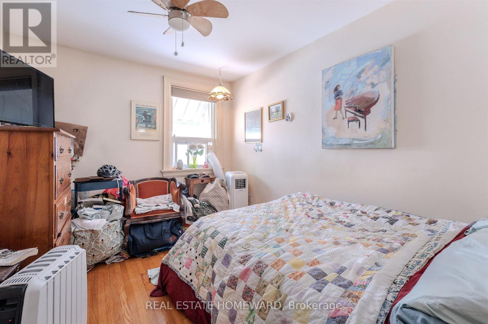 462 & 464 Sammon Avenue, Toronto, Ontario  M4J 2B2 - Photo 30 - E12763528