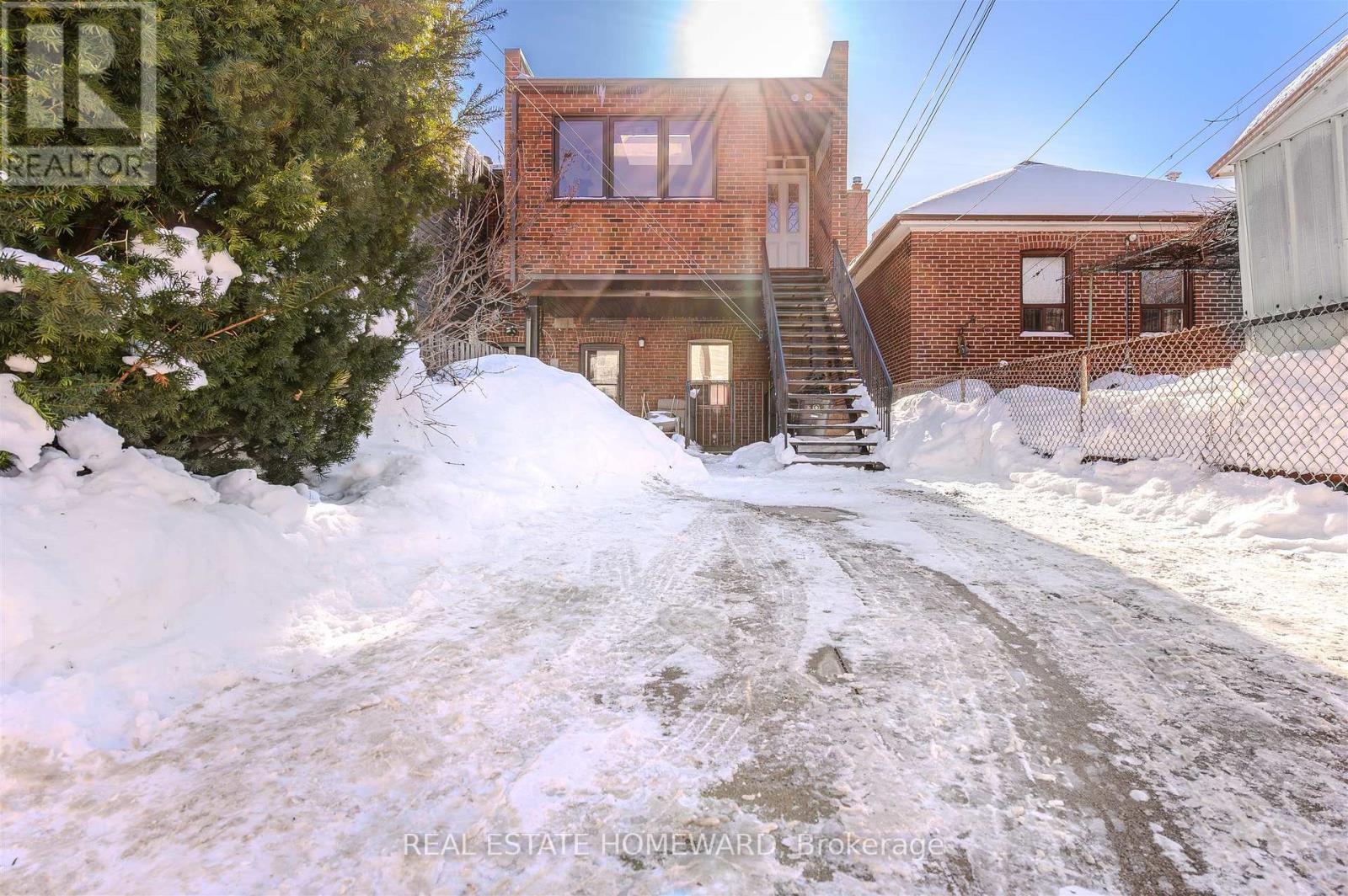 462 & 464 Sammon Avenue, Toronto, Ontario  M4J 2B2 - Photo 33 - E12763528