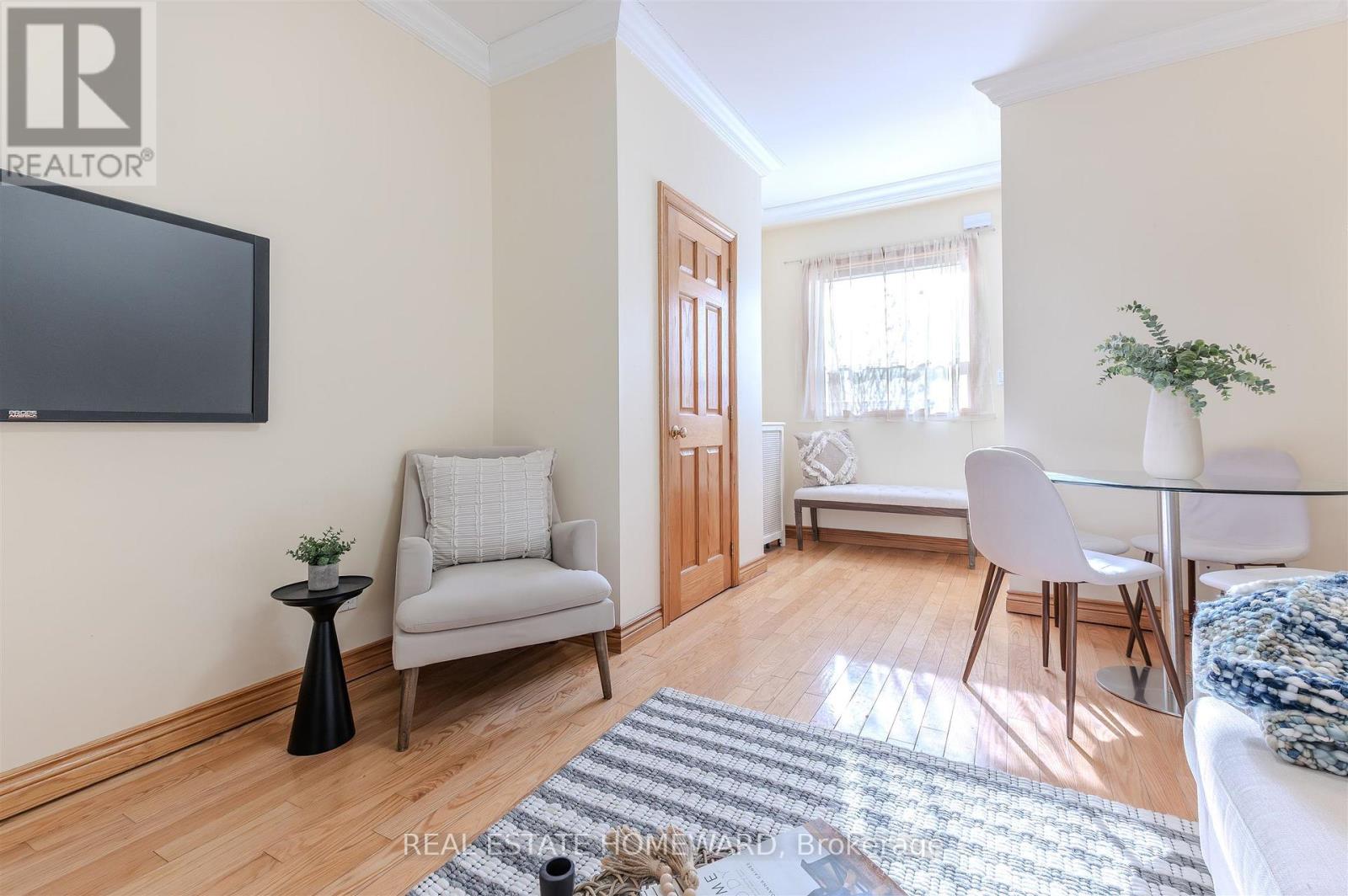 462 & 464 Sammon Avenue, Toronto, Ontario  M4J 2B2 - Photo 7 - E12763528