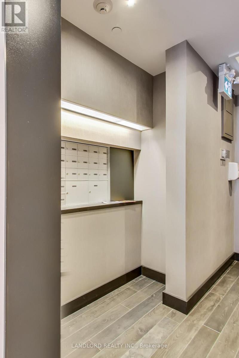 304 - 2a Queensbury Avenue, Toronto, Ontario  M1N 2X7 - Photo 32 - E12763570