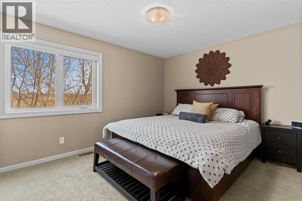 403 Valley Ridge Manor Nw, Calgary, Alberta  T3B 6C4 - Photo 33 - A2283372