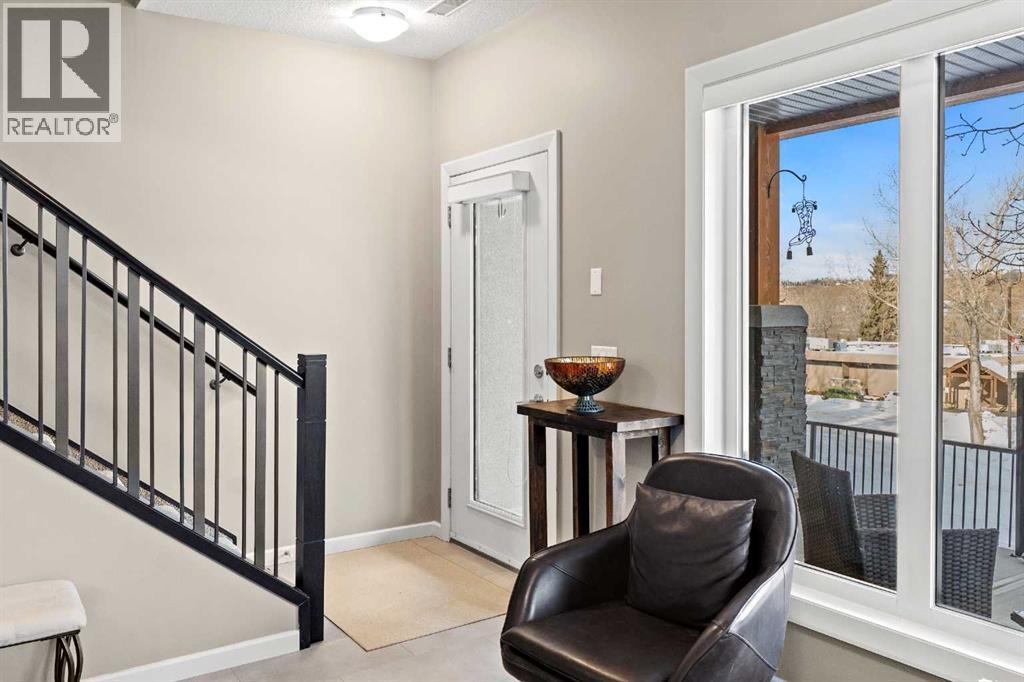 403 Valley Ridge Manor Nw, Calgary, Alberta  T3B 6C4 - Photo 22 - A2283372