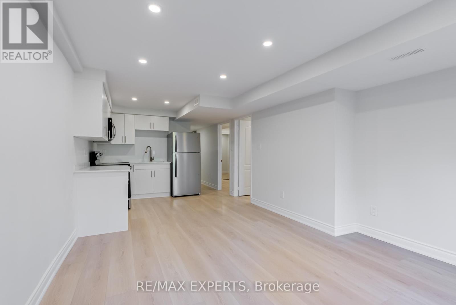 45 Del Francesco Way, Vaughan, Ontario  L6A 3X1 - Photo 5 - N12763426