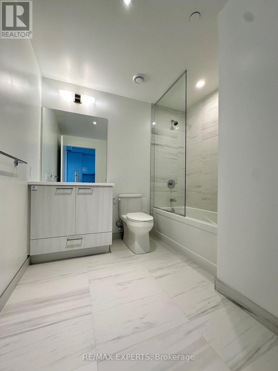 1010 - 225 Commerce Street, Vaughan, Ontario  L4K 5Z7 - Photo 10 - N12763430