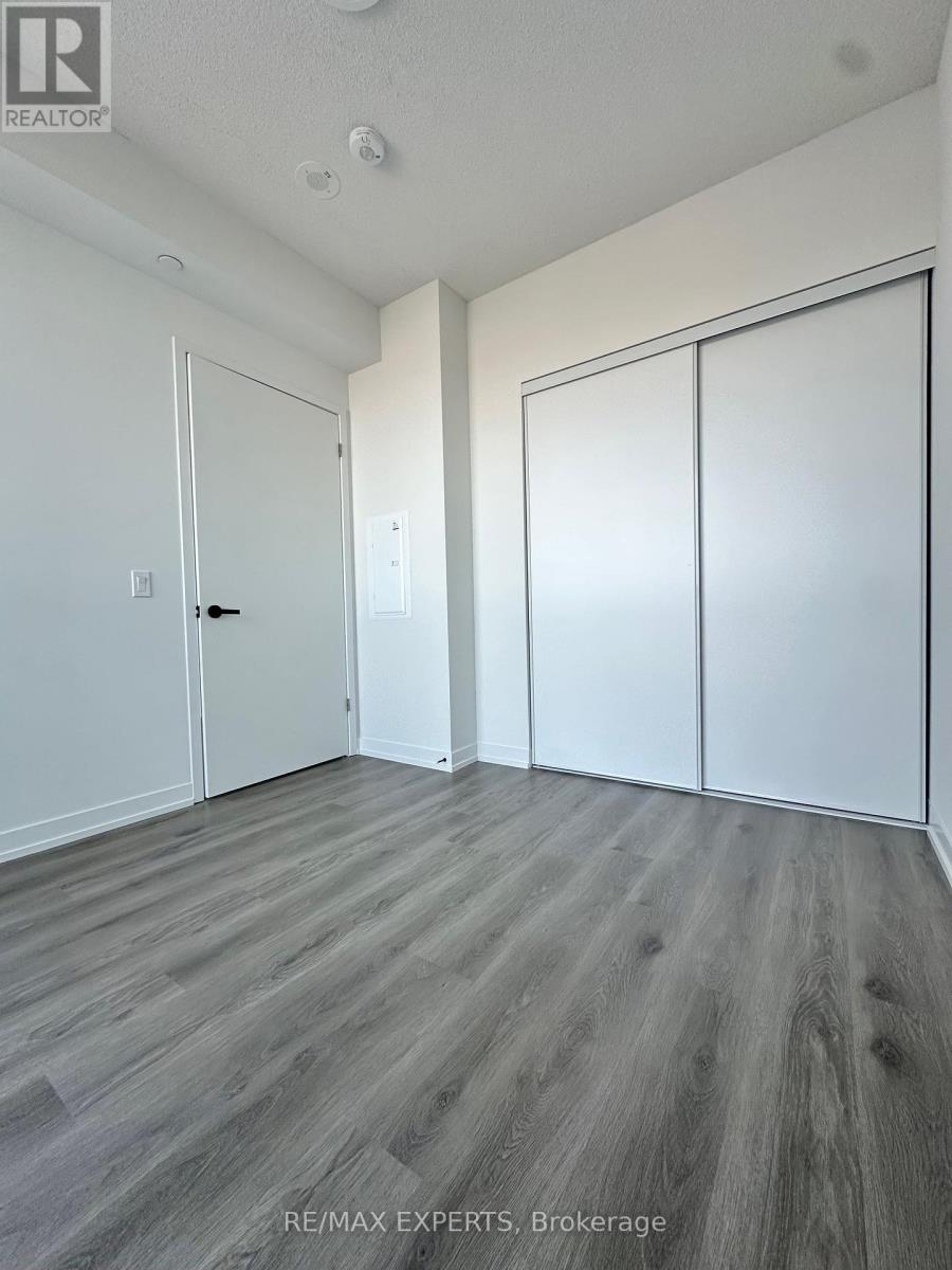 1010 - 225 Commerce Street, Vaughan, Ontario  L4K 5Z7 - Photo 12 - N12763430