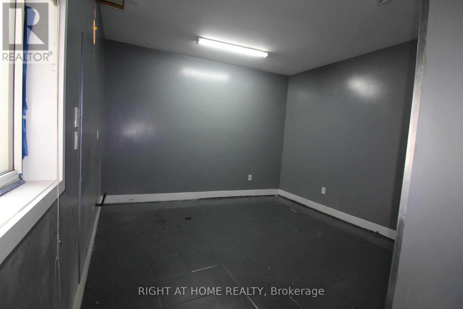 D - 9 Queen Street, Innisfil (Cookstown), Ontario  L0L 1L0 - Photo 15 - N12763462