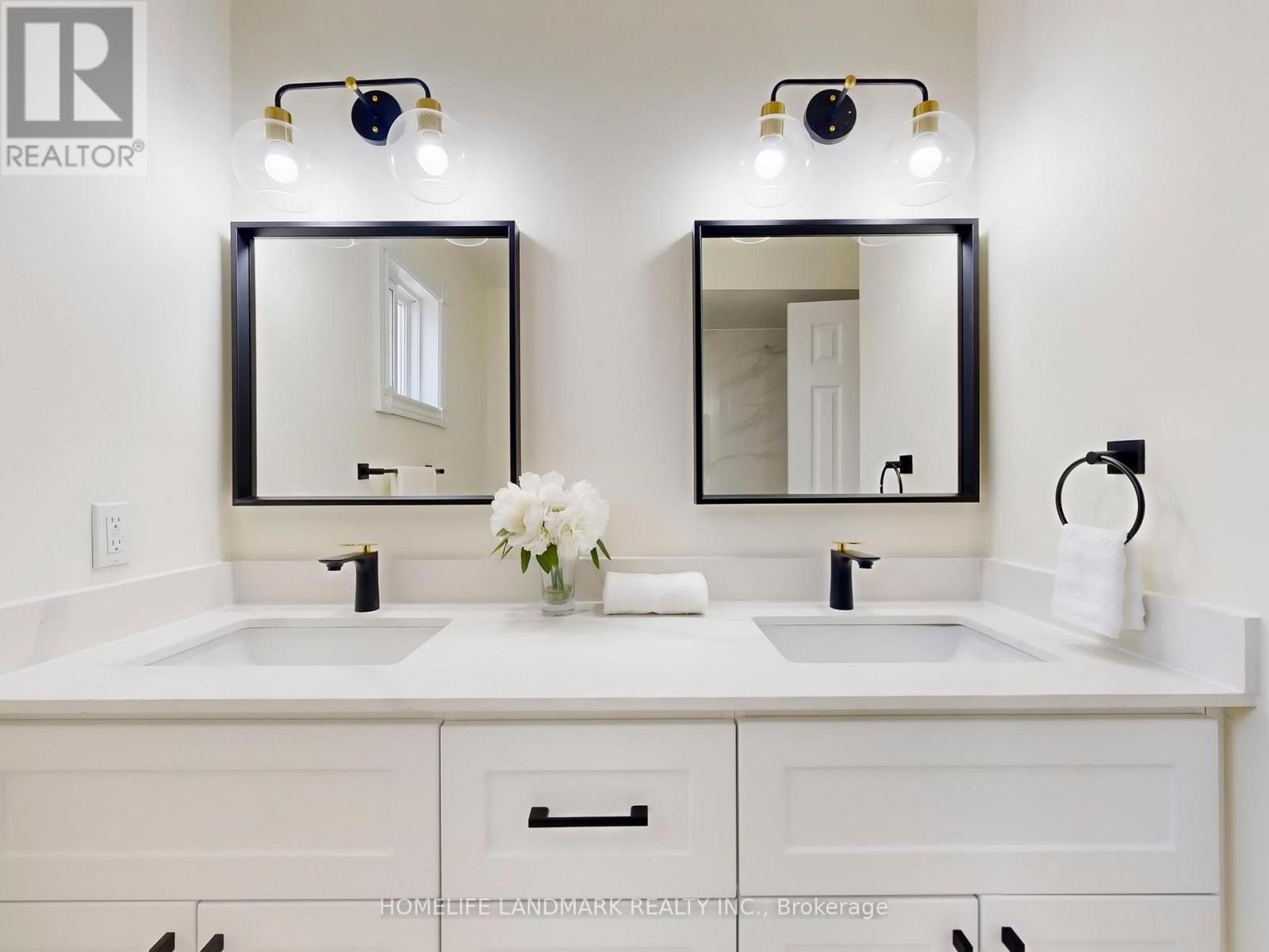 27 Penny Crescent, Markham, Ontario  L3P 5Y2 - Photo 39 - N12763500