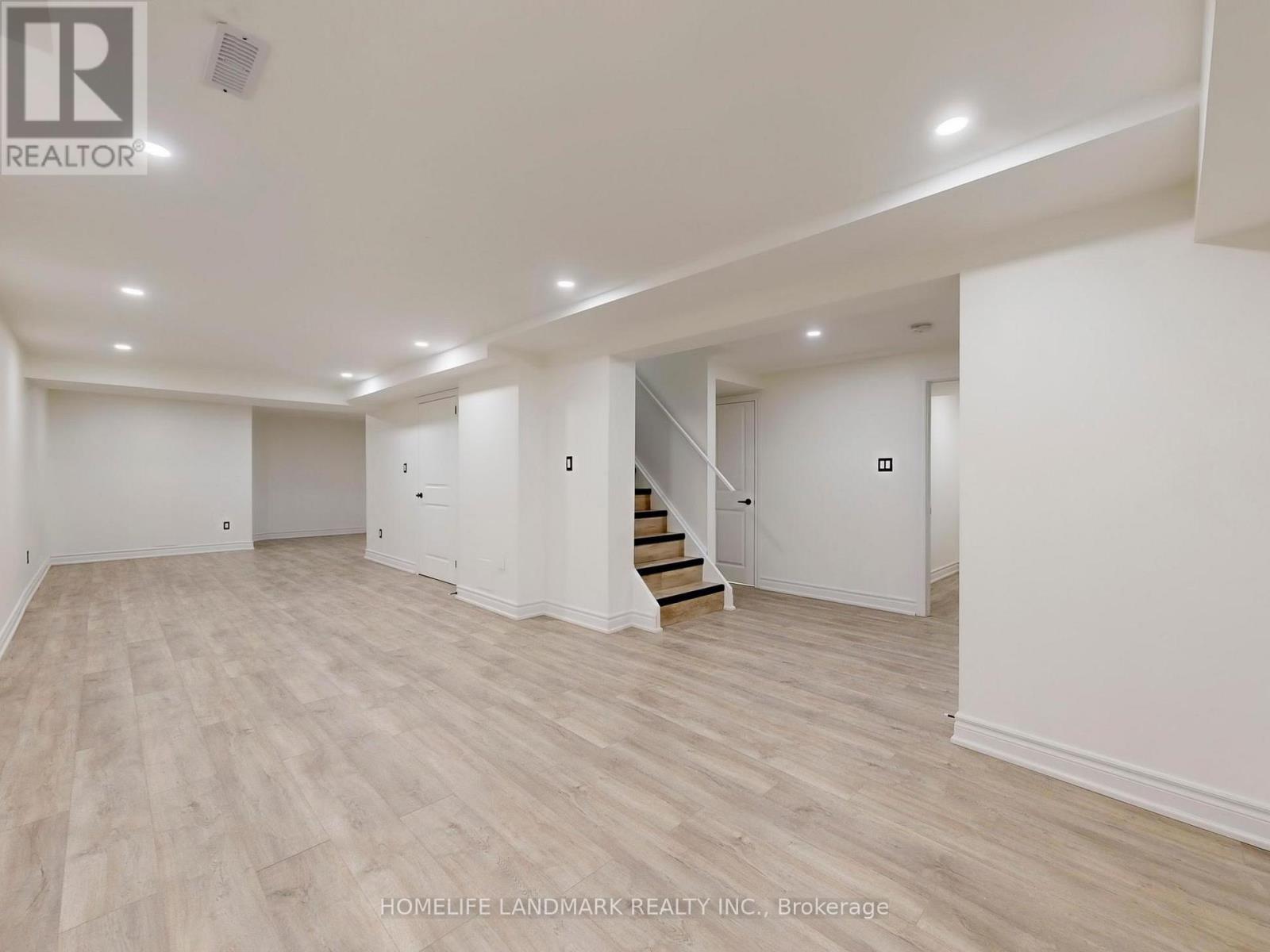 27 Penny Crescent, Markham, Ontario  L3P 5Y2 - Photo 41 - N12763500