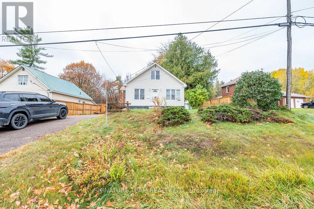 8613 60 Highway, North Algona Wilberforce, Ontario  K0J 1T0 - Photo 35 - X12737060