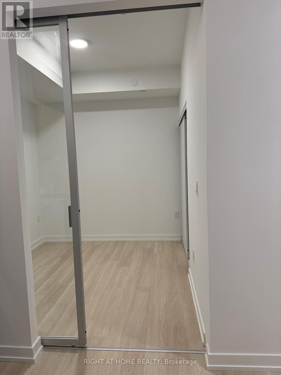 B909 - 9751 Markham Road, Markham, Ontario  L6E 0W3 - Photo 7 - N12757862