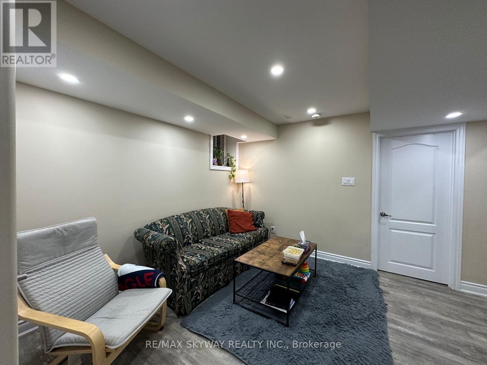 BASEMENT - 71 VEZNA CRESCENT, Brampton, Ontario