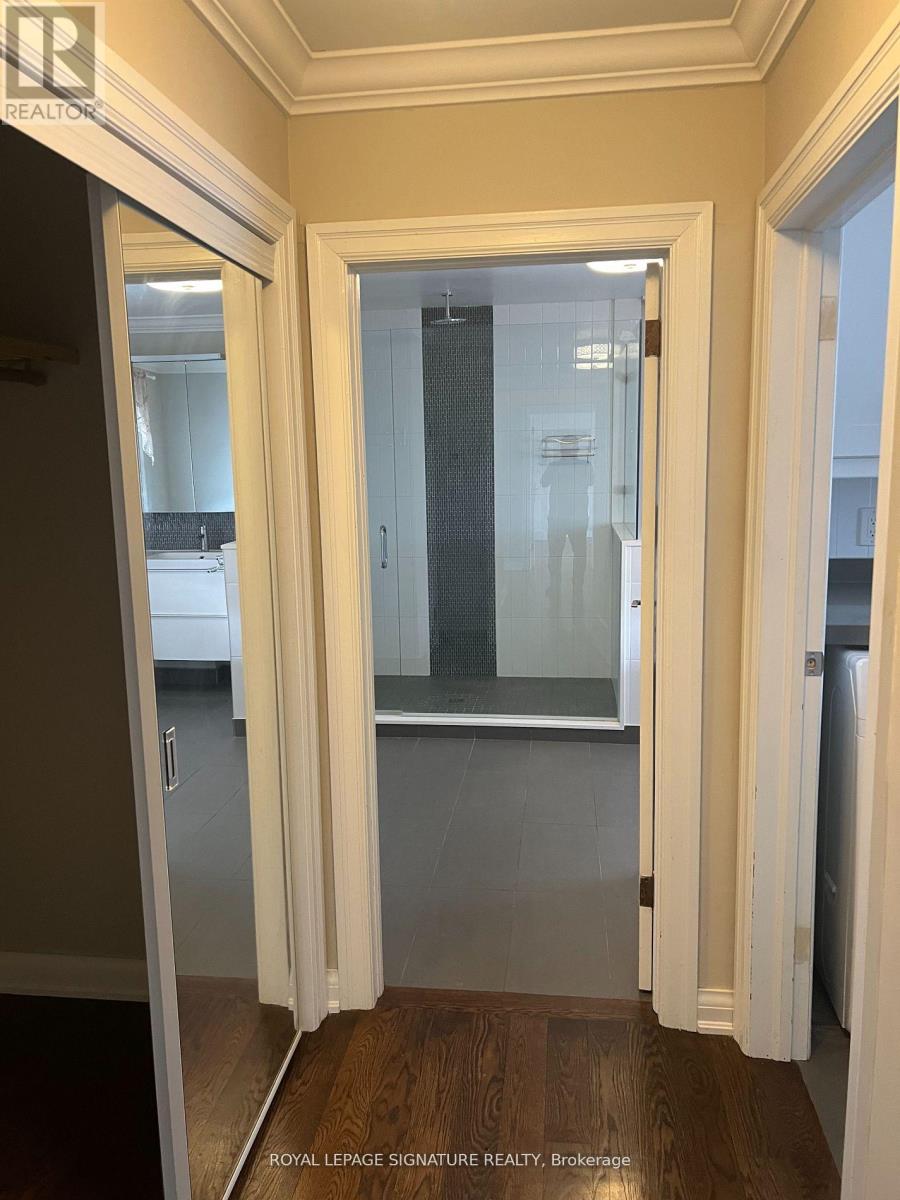 158 Church Street, Mississauga, Ontario  L5M 1T9 - Photo 11 - W12763442