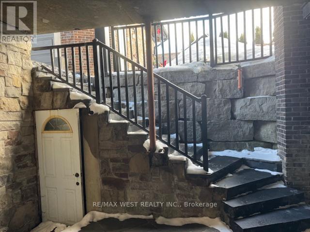 Bsmt - 119 Playfair Avenue, Toronto, Ontario  M6B 2R4 - Photo 12 - W12763456