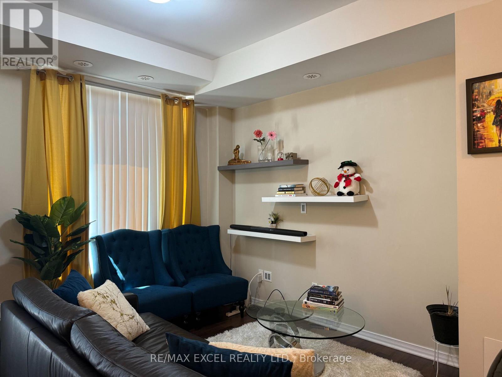 86 - 15 Applewood Lane, Toronto, Ontario  M9C 0C1 - Photo 3 - W12763518