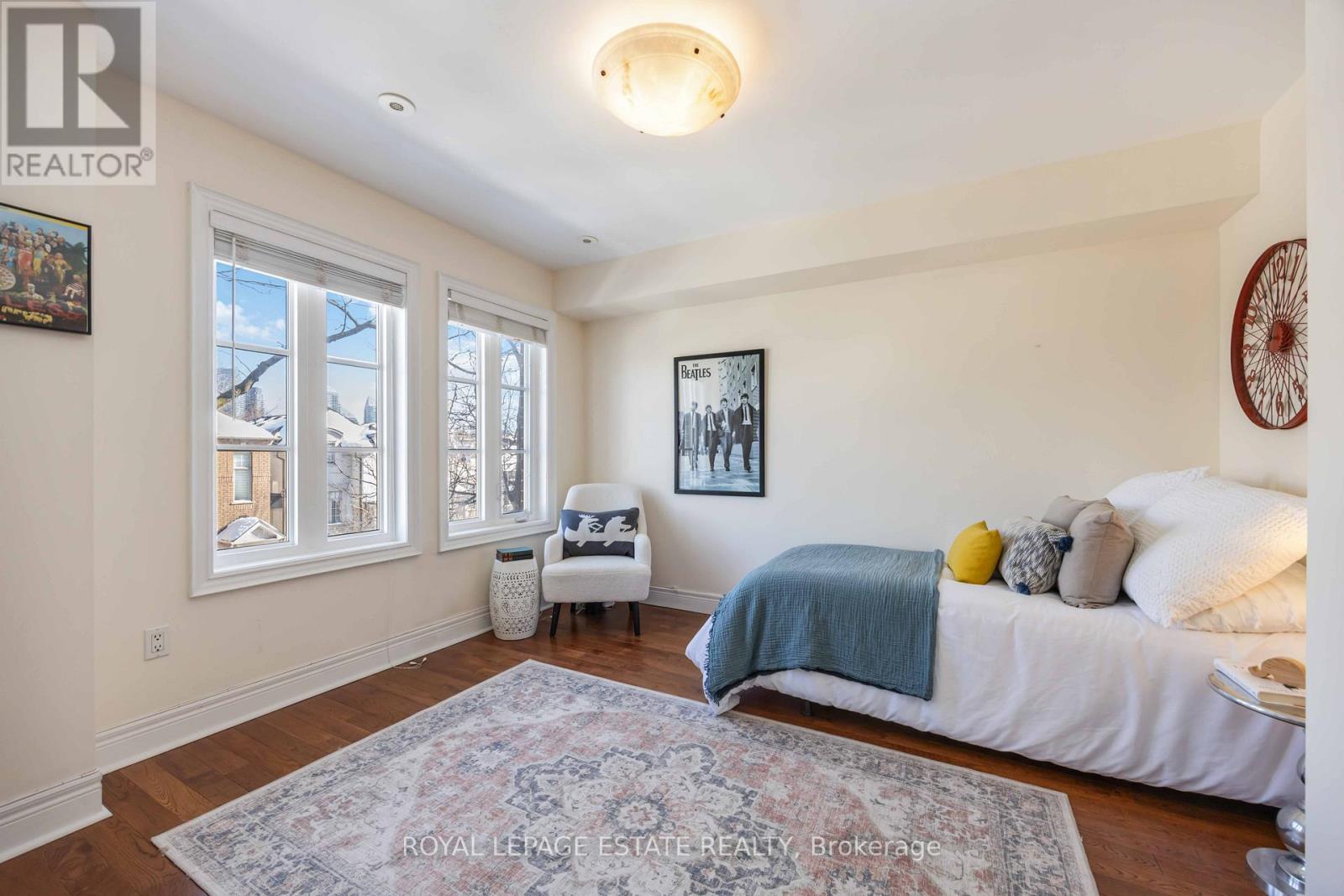 92 Milton Street, Toronto, Ontario  M4Y 2Y2 - Photo 13 - W12763610