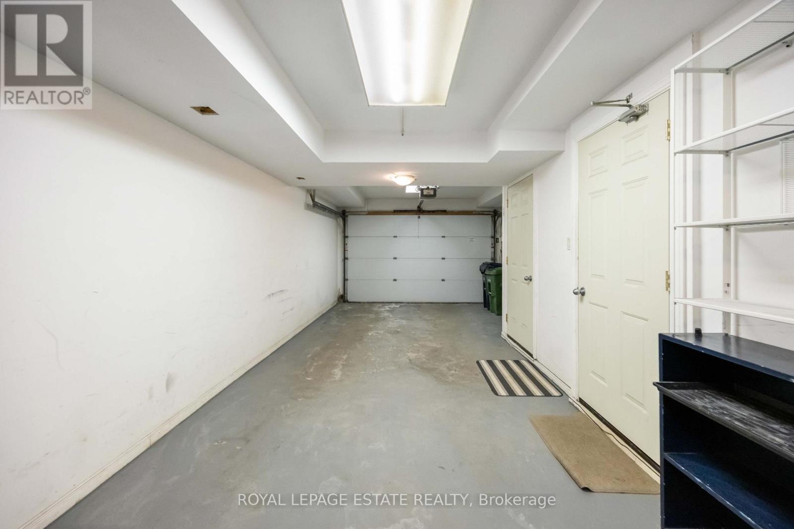 92 Milton Street, Toronto, Ontario  M4Y 2Y2 - Photo 24 - W12763610