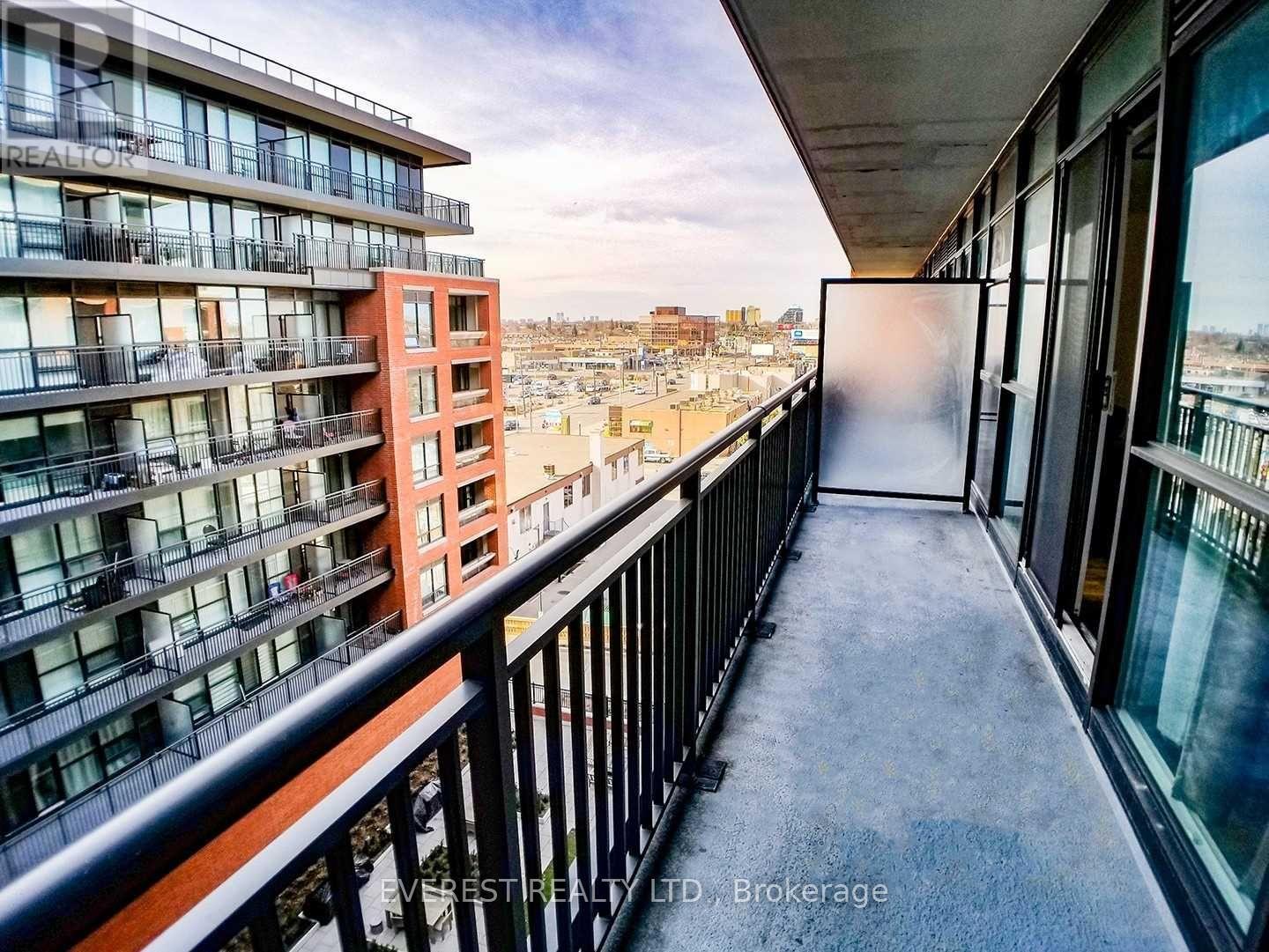 620 - 3091 Dufferin Street, Toronto, Ontario  M6A 2S7 - Photo 8 - W12763616