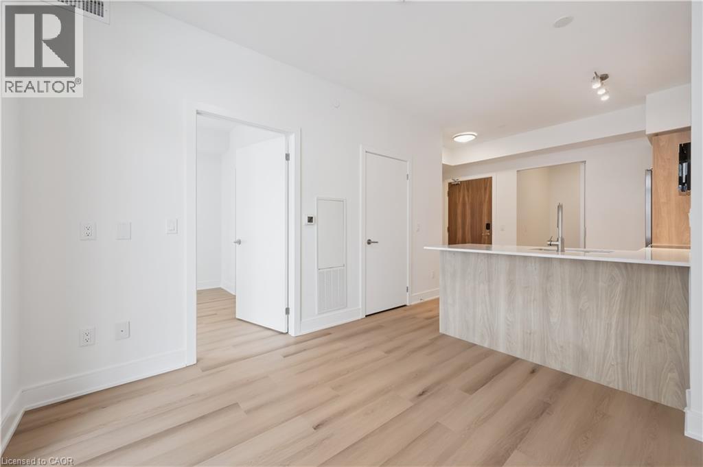 25 Wellington Street S Unit# 809, Kitchener, Ontario  N2G 0G5 - Photo 10 - 40797356