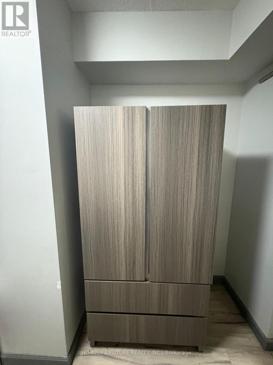 237 - 258b Sunview Street, Waterloo, Ontario  N2L 0H7 - Photo 9 - X12763428