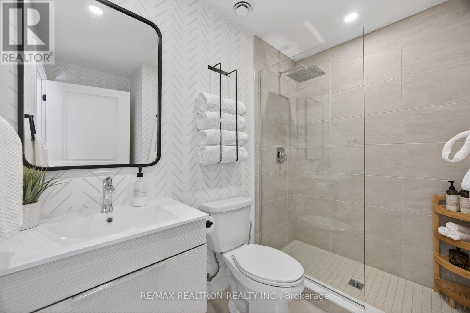 305 - 18 Beckwith Lane, Blue Mountains, Ontario  L9Y 3B6 - Photo 36 - X12763448