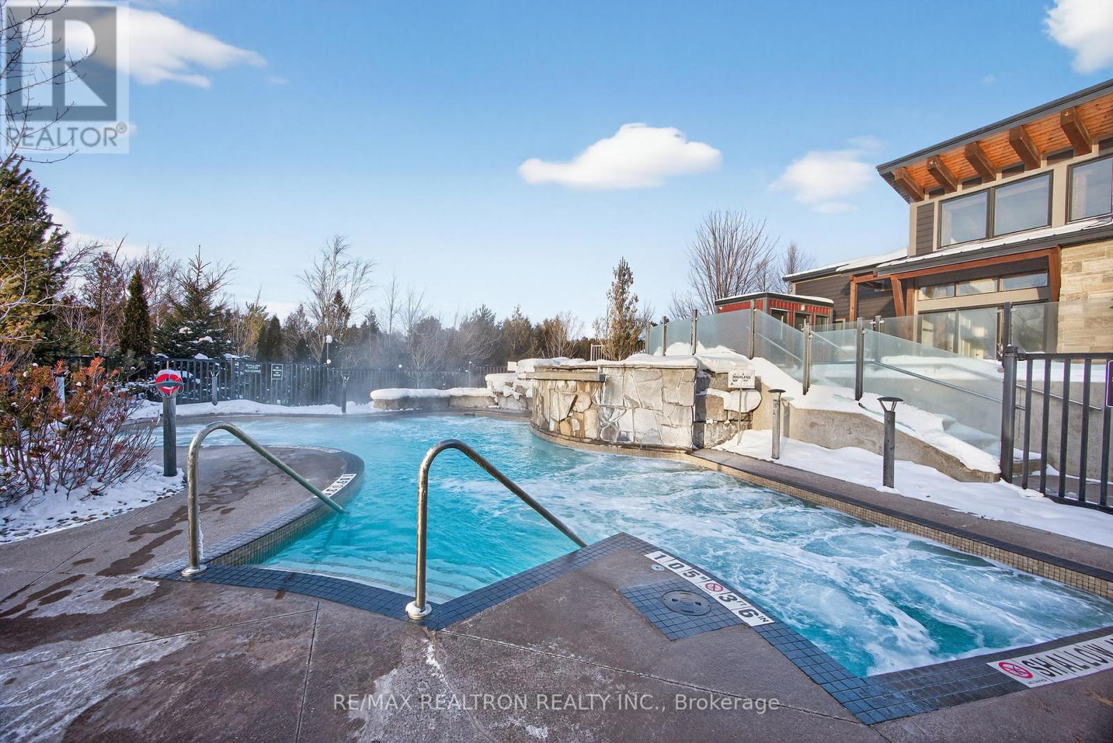 305 - 18 Beckwith Lane, Blue Mountains, Ontario  L9Y 3B6 - Photo 38 - X12763448