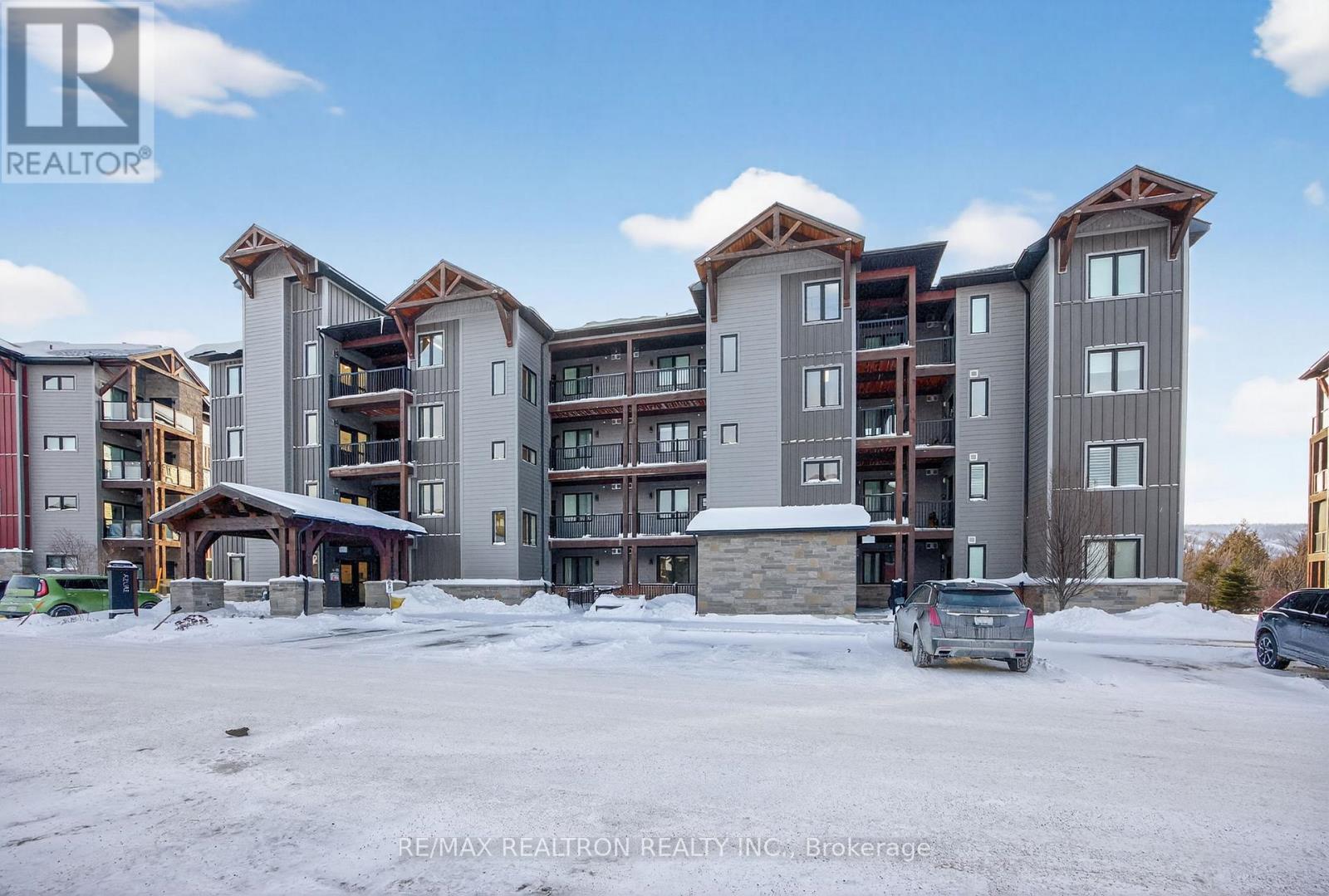 305 - 18 Beckwith Lane, Blue Mountains, Ontario  L9Y 3B6 - Photo 4 - X12763448