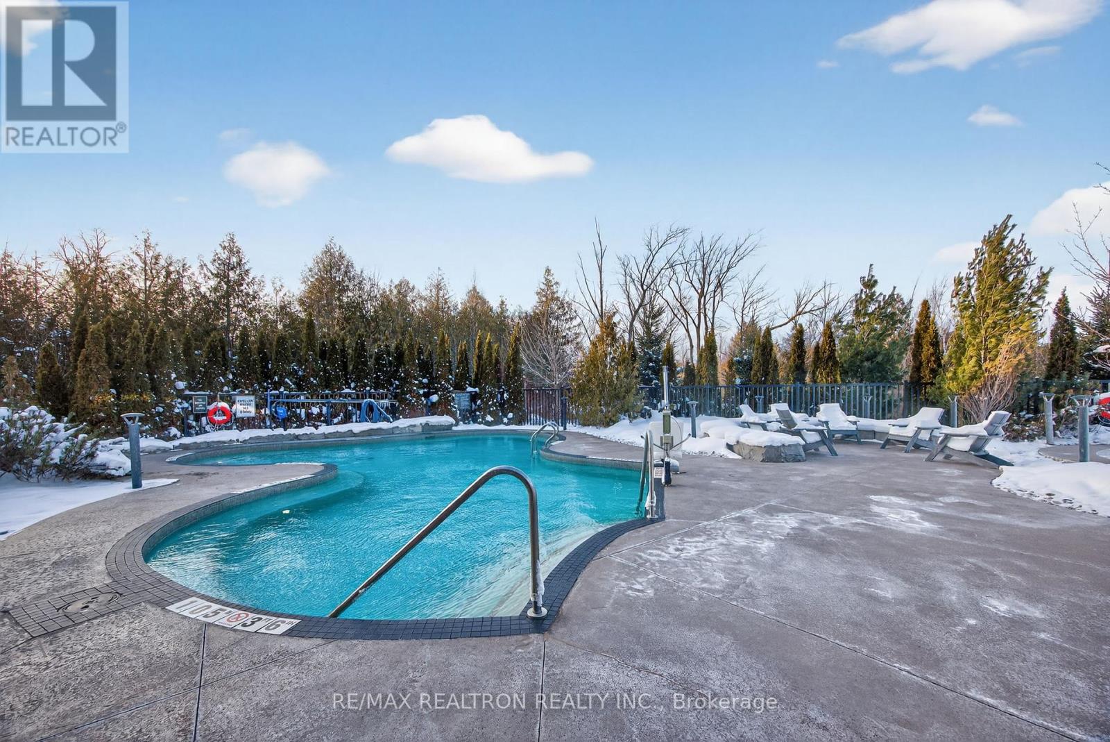 305 - 18 Beckwith Lane, Blue Mountains, Ontario  L9Y 3B6 - Photo 40 - X12763448