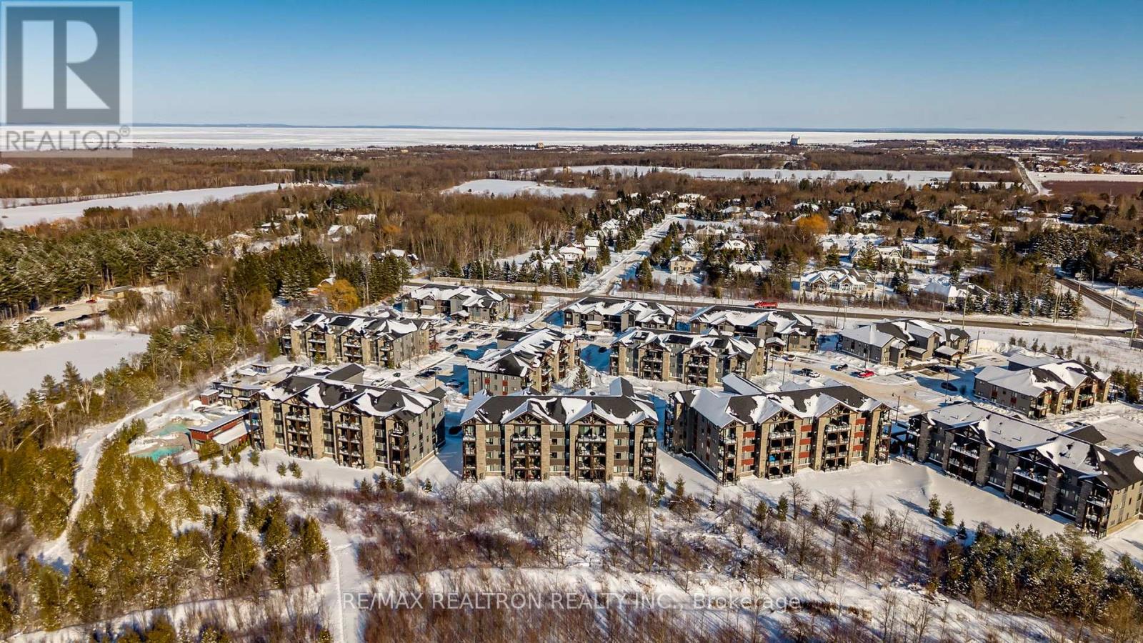 305 - 18 Beckwith Lane, Blue Mountains, Ontario  L9Y 3B6 - Photo 48 - X12763448