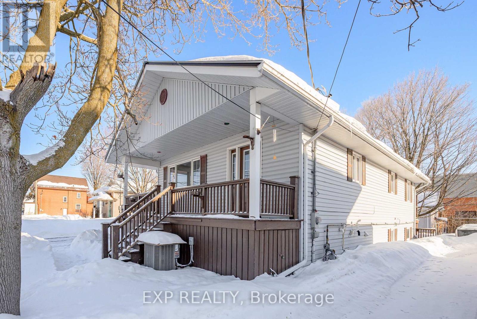 20 St. Paul Street, Kawartha Lakes, Ontario  K9V 1S4 - Photo 5 - X12763580