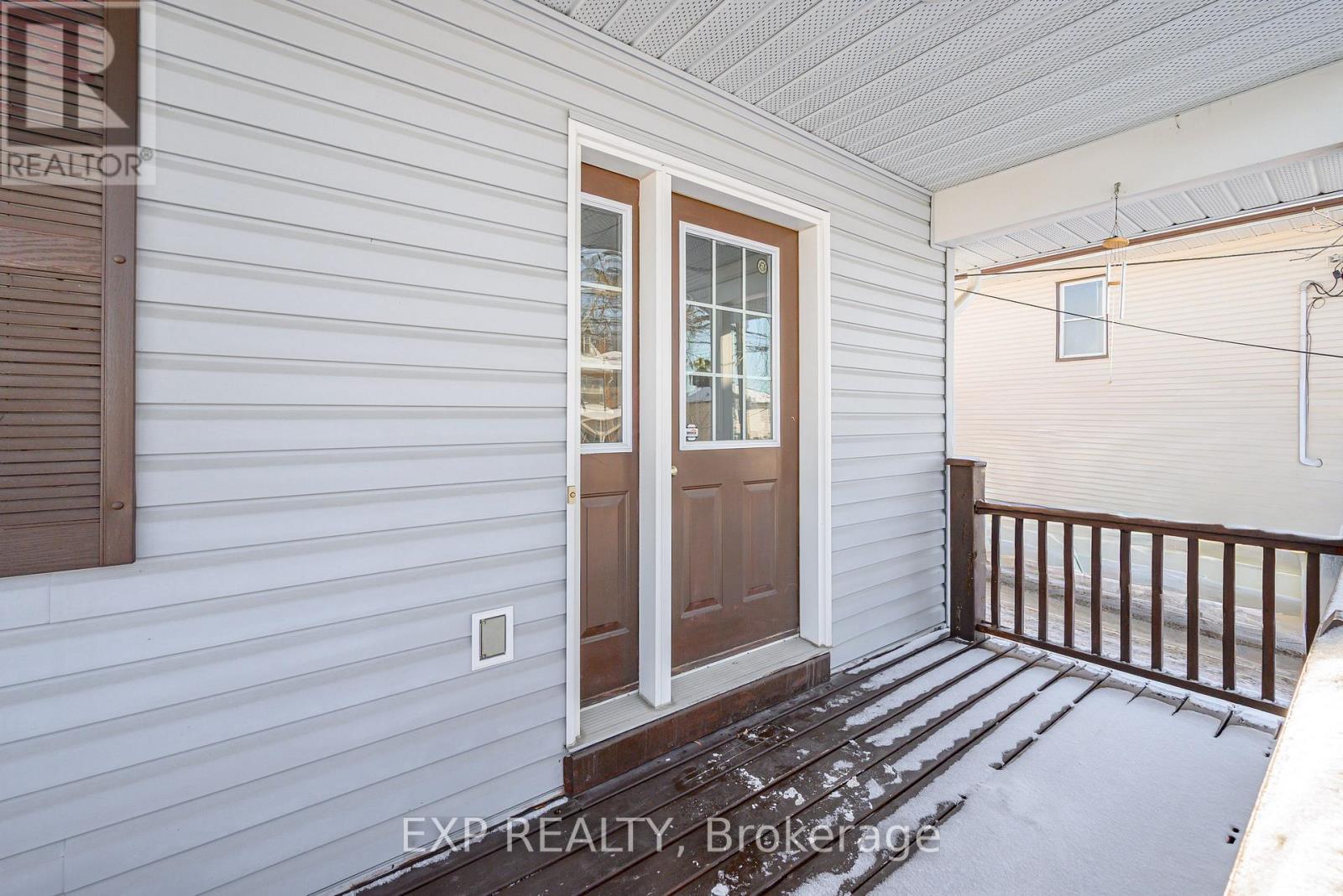 20 St. Paul Street, Kawartha Lakes, Ontario  K9V 1S4 - Photo 9 - X12763580