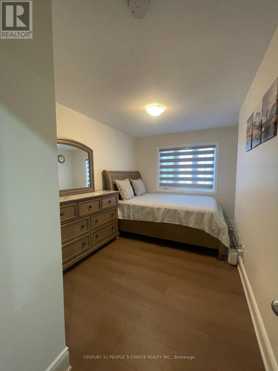 58 Renfrew Street, Kitchener, Ontario  N2R 0G5 - Photo 18 - X12763604